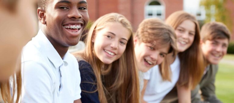 shutterstock_779645410 Cropped (1)